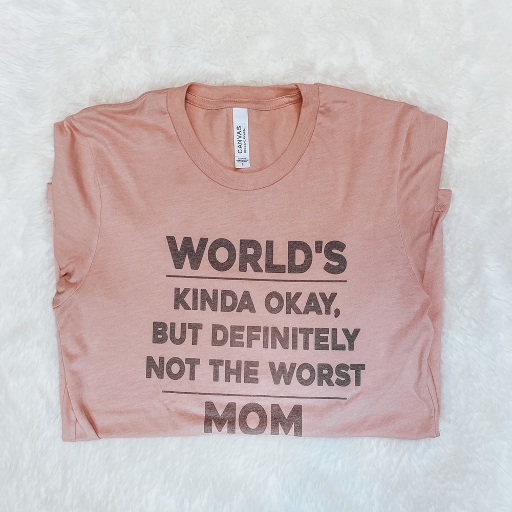 Mom graphic tee
